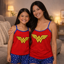 Kit Duo Heroínas Maravilha - Pijamas Mãe e Filha